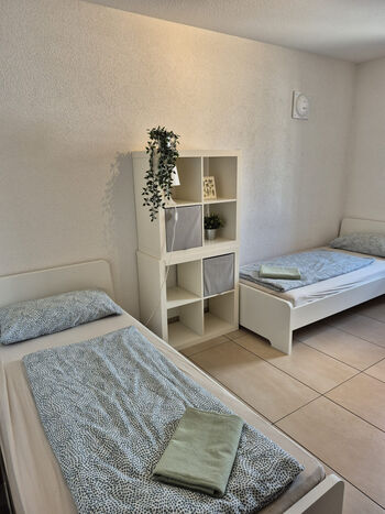 Monteurwohnung im Zentrum Edenkoben mit Terrasse Bild 2