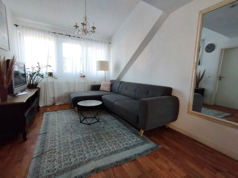 Komplette Wohnung - Sinsheim Zentral