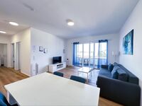 Suite4Me- Mainz Wiesbaden | 3 Zimmer I Balkon | Küche I WLAN Bild 8