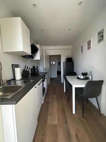 Workerslodge – Unterkünfte mit Balkon zur Alleinnutzung in Krefeld