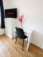 Workerslodge Ratingen & Krefeld für 2-30 Gäste mit Stellplatz & Balkon Bild 7