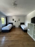 Workerslodge – Unterkünfte mit Balkon zur Alleinnutzung in Krefeld Bild 2