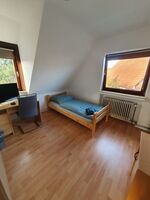 Großes Haus mit Garten für 9 Monteure in Verden (Hönisch)! Bild 1
