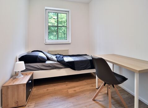 ++ 60 Betten ++ NEU Linz-Wels-Steyr-Umgebung mit Parkplätze! Bild 5