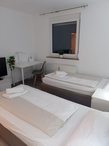 NEU Worker Suites / Parkplatz / große Gruppen Obrázok 2