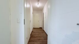 Modernes Apartment in Kronshagen/Kiel | Balkon u. Parkplatz Bild 16