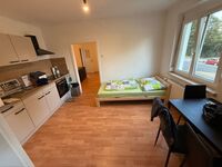 Monteur-Arbeiter Wohnung in Gewerbe-und Industriegebiet Nähe Bild 1