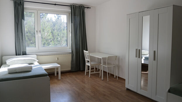 Apartments in Neukieritzsch | 15 Min Zwenkau, Böhlen, Borna