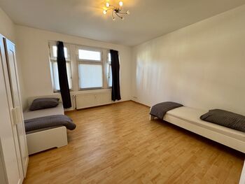 1. Schlafzimmer
