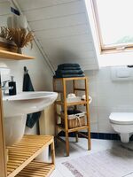 Ruhiges Gästezimmer mit eigenem Bad – Parkplatz, gute Autobahnanbindung, Picture 3