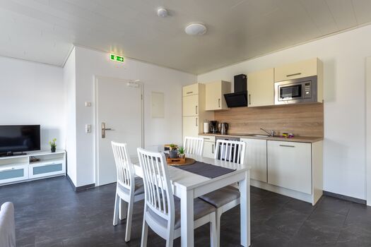 12 vollausgestattete Monteurswohnungen