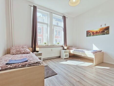 flex living - Monteurwohnungen Bremerhaven (DEU|EN|PL|HU|RU)