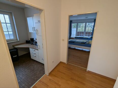 Schöne Wohnungen, 3 Zimmer Kü Ba + Wifi, TV + nähe Mercedes Zdjęcie 1