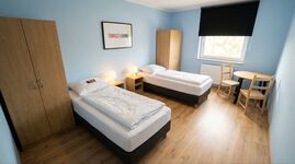 GK32 / TOMASZ-LIVING in WÜRSELEN - Helle, große Zimmer Bild 3