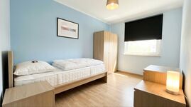 GK32 / TOMASZ-LIVING in WÜRSELEN - Helle, große Zimmer Bild 4