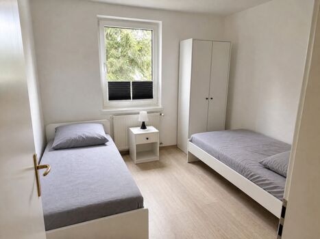 FL7 / TOMASZ-LIVING in HARRISLEE - Modern | Sauber Bild 3