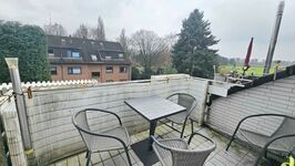 Sehr Ruhige Wohnung für 3 - 6 Leute mit Balkon + Garten Bild 8