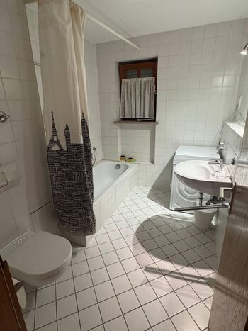 Komfortable Monteurwohnung in Markt Schwaben, voll möbliert Bild 2