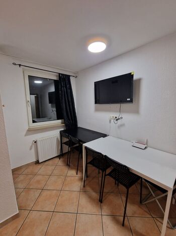 Unna - WDI Monteurzimmer - (2-25 Personen) Bild 3