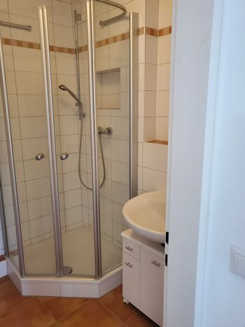 Badezimmer 1