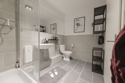 Apartment 1- Badezimmer