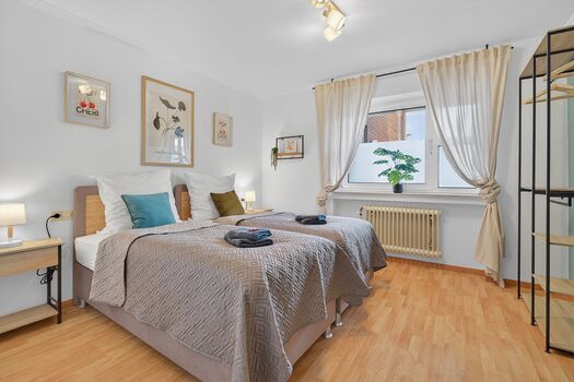 HOME FOR YOU I 3-Bettzimmer für 6 Personen I Bocholt Bild 5