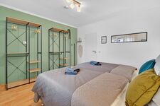 HOME FOR YOU I 3-Bettzimmer für 6 Personen I Bocholt Bild 6