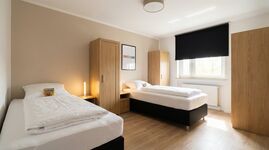 MH14 / TOMASZ-LIVING in DUISBURG - Reinigungsservice inklusi Zdjęcie 1