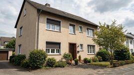 MH14 / TOMASZ-LIVING in DUISBURG - Reinigungsservice inklusi Zdjęcie 5