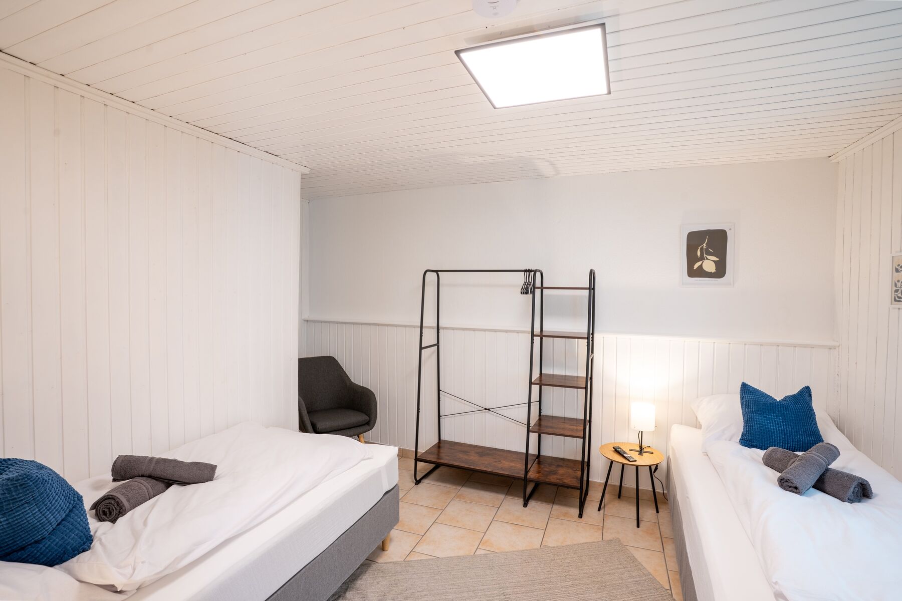 Schlafzimmer 1