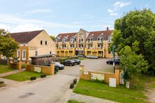 Zufahrt zum Landhotel Löwenbruch