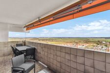 Skyview Apartment mit Balkon und Parkplatz Bild 6
