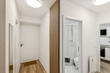 Skyview Apartment mit Balkon und Parkplatz Bild 18