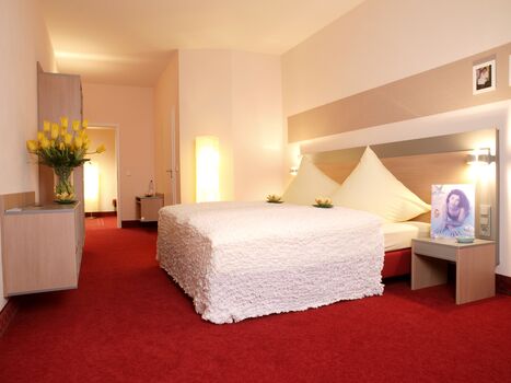 Catherine House Picture 5