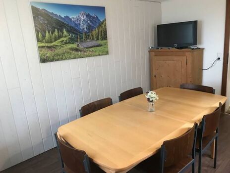Oberschwaben Zentral Monteurunterkunft - WLAN kostenfreie Parkplätze Bild 3