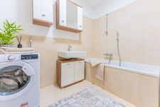 revLIVING Montageluxus Apartments Krems an der Donau Picture 6