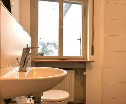 Großzügige 5 bis 6-Zimmer-Wohnung für 10 , 8 oder 7 Gäste Bild 4