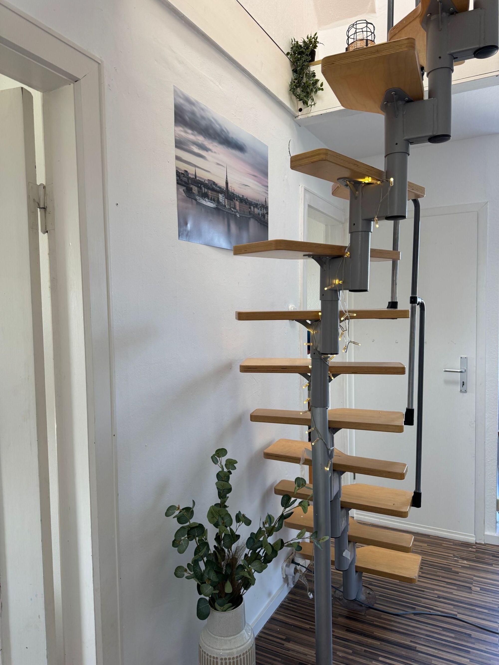 Raumspartreppe ins OG