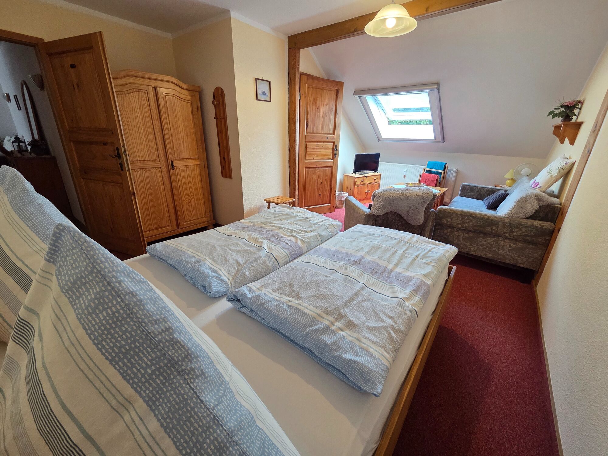 Doppelzimmer mit Sitzecke 
