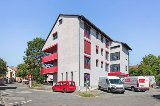 Monteurswohnung mit Balkon bis zu 11 Personen