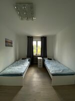 Moderne Monteurvilla in ruhiger Lage für 10 Personen Picture 14