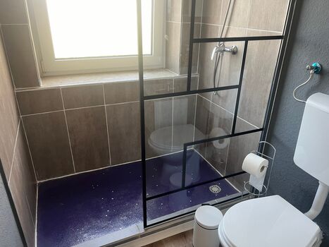 Moderne, preiswerte Monteurwohnungen in Rastatt Umgebung Obrázok 3