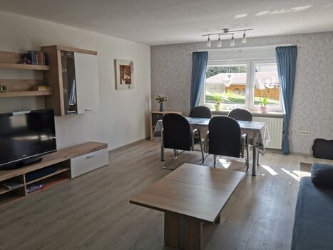 Ferienwohnung DORFWIESE