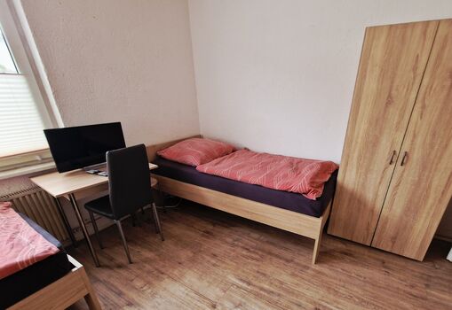 Monteurwohnungen in Trier Einzelbetten ✓ Parkplatz ✓ W-Lan✓ Bild 5