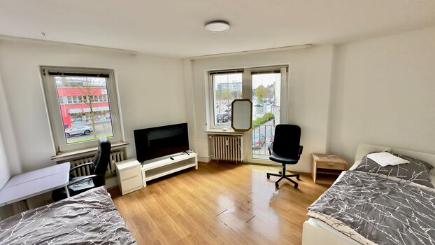Gemütliche 3 Zimmer Wohnung mit Terrasse in zentraler Lage n Picture 3