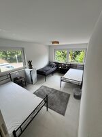 Fünf-Bett-Wohnung frisch renoviert, Heidenheim – Parkplatz, Zdjęcie 9