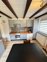 Fünf-Bett-Wohnung frisch renoviert, Heidenheim – Parkplatz, Zdjęcie 6