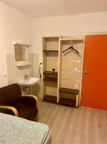 Einzelzimmerunterkunft Picture 3