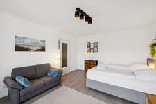 OARA - Multiple Apartments (1-13 Guests) - WIFI - TV - free Parking Bild 29