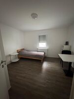 Zentrale aber ruhige Lage mit schönem Ausblick Bild 13